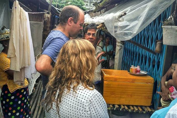 DFID Director General for Economic Development, Mr David Kennedy visits some recent migrants and local businesses in one of Hlaing Thayar’s informal settlements to look at how the UK might support further work on urbanisation and job creation. Photo: Brithish Embassy Rangoon