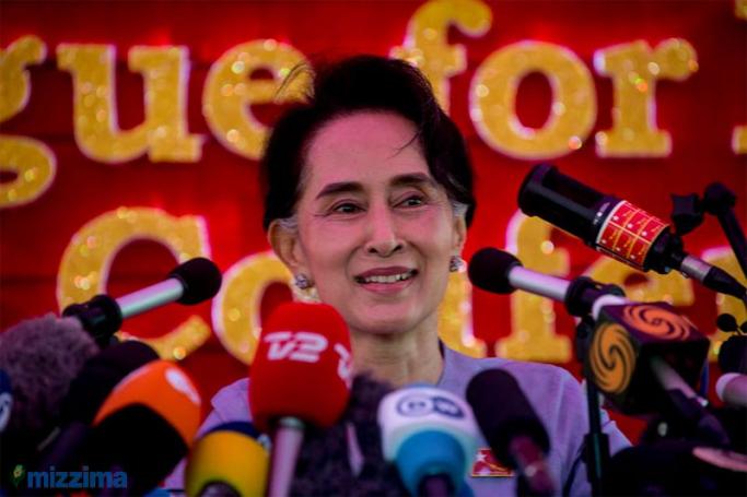 NLD chairperson speaks to the media during a press conference for the upcoming general elections at her house in Yangon on 5 November 2015. Photo: Hong Sar/Mizzima