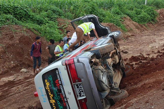 Ambulance driver killed in Myanmar as army battles rebels | Mizzima ...