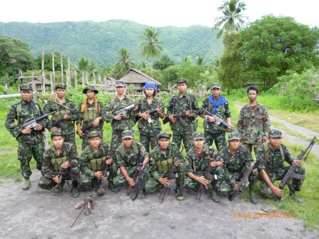 Myanmar soldiers and Arakan Army troops exchange fire Mizzima