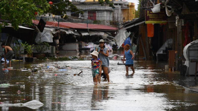 Typhoon Noru tears across Vietnam, Laos | Mizzima Myanmar News and Insight