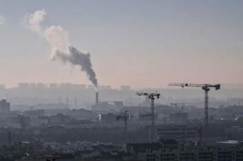Fresh data from WHO showed that every corner of the globe is dealing with air pollution (Photo: AFP)