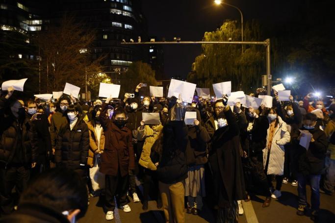 Protests across China as anger mounts over zero-Covid policy | Mizzima ...