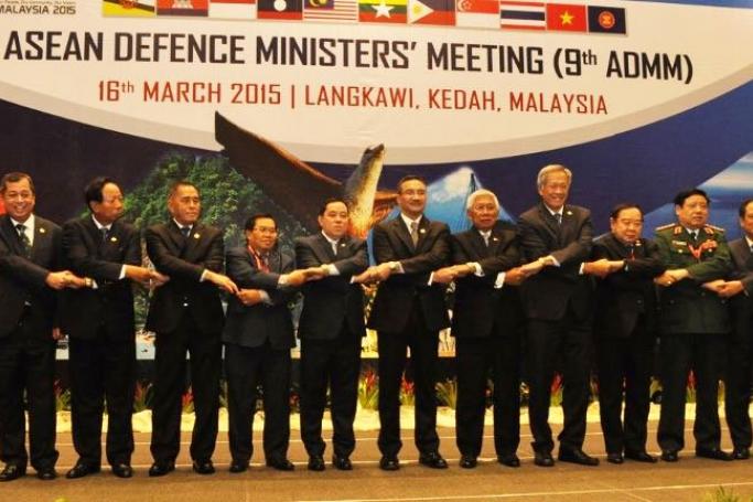 Defence ministers from Southeast Asia posing for a photo during the ASEAN Defence Ministers' Meeting in Langkawi, Malaysia on March 16, 2015. Photo: MINDEF
