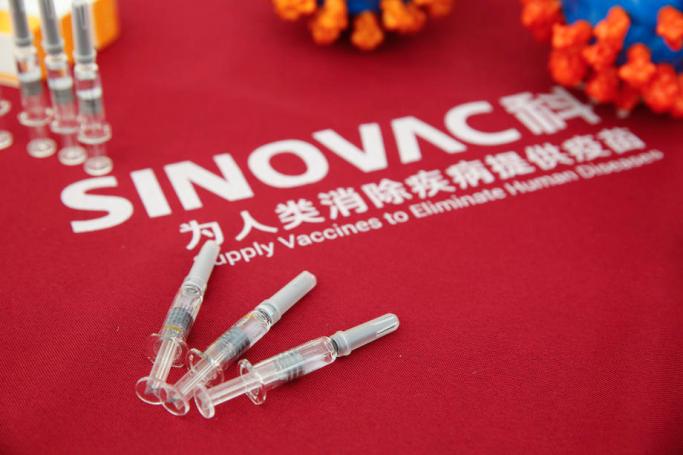 Sinovac's COVID-19 vaccine candidate CoronaVac are displayed at Sinovac Biotech during a government-organized media visiting in Beijing, China, 24 September 2020. Photo: EPA