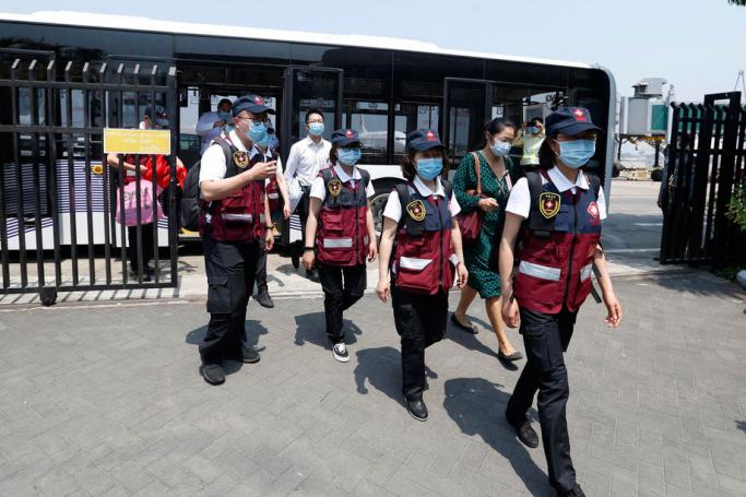 A Chinese medical team arrives at the Yangon International Airport in Yangon, Myanmar, 08 April 2020. Photo: Nyein Chan Naing/EPA