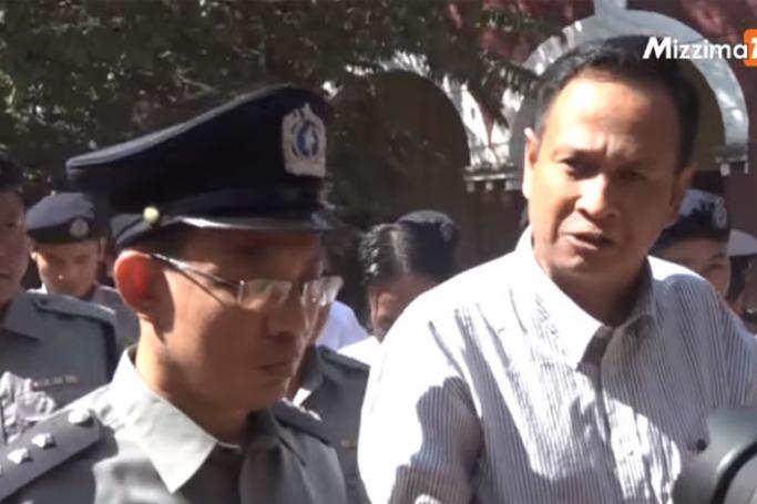 Defendant Aung Win Zaw (R).
