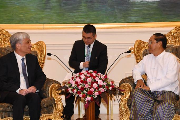 Vice President U Myint Swe holds talks with Mr. Ding Zhongli, Vice Chairman of Standing Committee of the National People’s Congress of China, at the Presidential Palace in Nay Pyi Taw yesterday. Photo: MNA