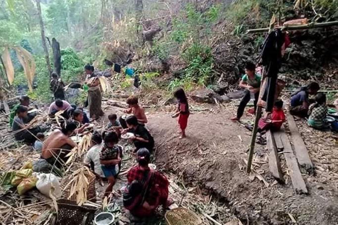 (File) Displaced people from Mindat taking shelter in a forest in western Myanmar's Chin state, amid ongoing attacks by the military following clashes with the Chinland Defence Force (CDF) militia group. Photo: Chin World/AFP