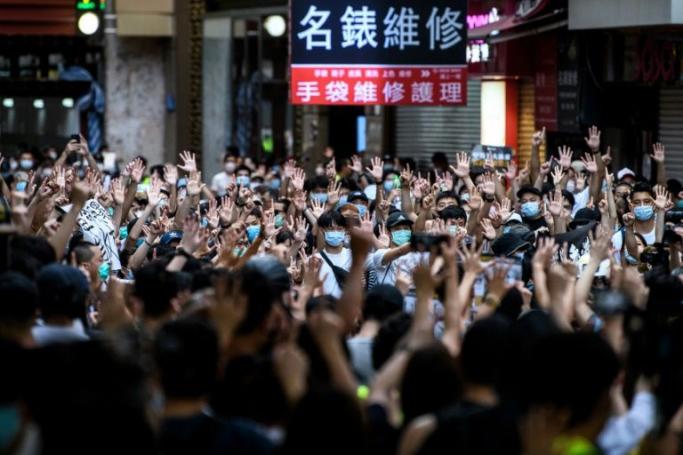 The Hong Kong Bar Association -- which represents the city's barristers -- issued a scathing critique of the law, saying it dismantles the legal firewall that has existed between Hong Kong's judiciary and China's Communist Party-controlled courts (AFP Photo/DALE DE LA REY)