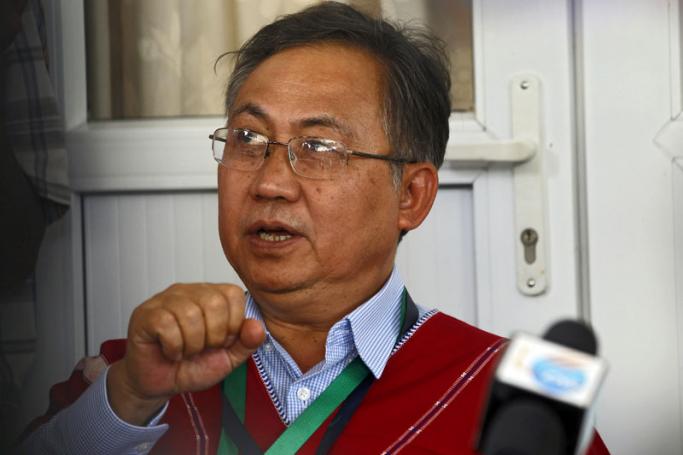 Padoh Kwe Htoo Win, of the Karen National Union, a member of the ethnic armed groups' National Ceasefire Coordination Team (NCCT), talks to media during the press conference at the Myanmar Peace Center (MPC) in Yangon, Myanmar, 24 July 2015. Photo: Nyein Chan Naing/EPA
