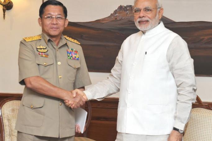 Myanmar Commander-in-Chief, Senior General Min Aung Hlaing (left) with Indian Prime Minister Narendra Modi (right) in New Delhi on July 29. Photo: pmindia.gov.in/en
