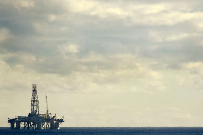 Oil and gas price slide a challenge - A view of the Repsol oil rig off the coast of the Canary Islands, Spain, 16 January 2015. Photo: Cristobal Garcia/EPA
