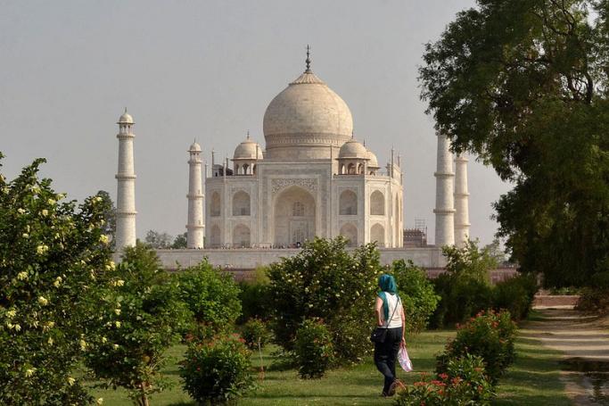 A general view of the India's iconic Taj Mahal in Agra, India. Photo: EPA