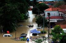 The death toll from Malaysia's worst floods in years rose to 27 on Wednesday, as a clean-up operation gathered pace and residents assessed the damage unleashed by the disaster, News. Photo: AFP