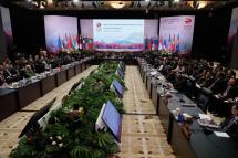 Ministers and members of the delegations attend the opening session of the 10th Association of Southeast Asian Nations (ASEAN) Defense Ministers Meeting - Plus, in Jakarta, Indonesia, 16 November 2023 / Photo: EPA-EFE/WILLY KURNIAWAN