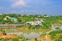 A general view of Rohingya refugee camp is pictured at Kutupalong in Ukhia. Photo: AFP