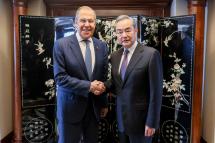 This handout photograph taken and released by Russian Foreign Ministry on July 13, 2023, shows Russia’s Foreign Minister Sergei Lavrov (L) shaking hands with the Director of the Office of the Foreign Affairs Commission of the Communist Party of China's Central Committee Wang Yi prior to their meeting as part of the Association of Southeast Asian Nations (ASEAN) Foreign Ministers’ Meeting in Jakarta on July 13, 2023.Photo: AFP