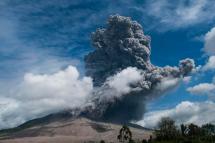 Mount Sinabung spews volcanic ash into the air during an eruption in Karo, North Sumatra, Indonesia, 10 August 2020. Photo: EPA