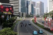 A view of street traffic during COVID-19 restrictions in Jakarta, Indonesia, 03 August 2021. Photo: EPA