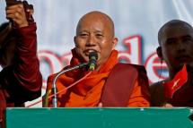 Myanmar controversial nationalist Buddhist monk Wirathu delivers a speech during a rally to show the support to the Myanmar military, in Yangon, Myanmar, 14 October 2018. Photo: Lynn Bo Bo/EPA