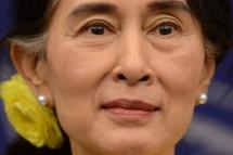 (FILE) - Myanmar opposition leader Aung San Suu Kyi delivers a press conference after receiving the Sakharov Prize for Freedom at the European Parliament in Strasbourg France, 22 October 2013. Photo: EPA