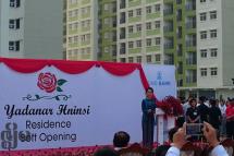 Myanmar State Counselor Aung San Suu Kyi speaks at the opening of the Yadana Hninsi housing complex on 24 December 2016. Photo: Mizzima
