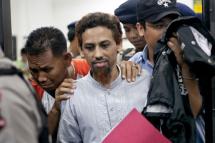 Umar Patek leaves the courtroom in Jakarta, Indonesia, during his trial on June 4, 2012. Photo: AFP