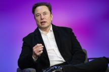 This handout image released by TED Conferences shows Tesla chief Elon Musk speaking during an interview with head of TED Chris Anderson (out of frame) at the TED2022: A New Era conference in Vancouver, Canada, April 14, 2022.  Photo: AFP